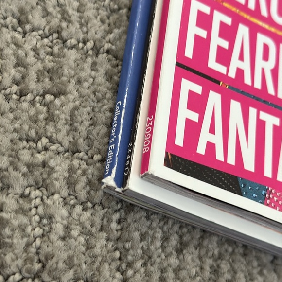 Taylor Swift Magazine Bundle - Picture 10 of 10